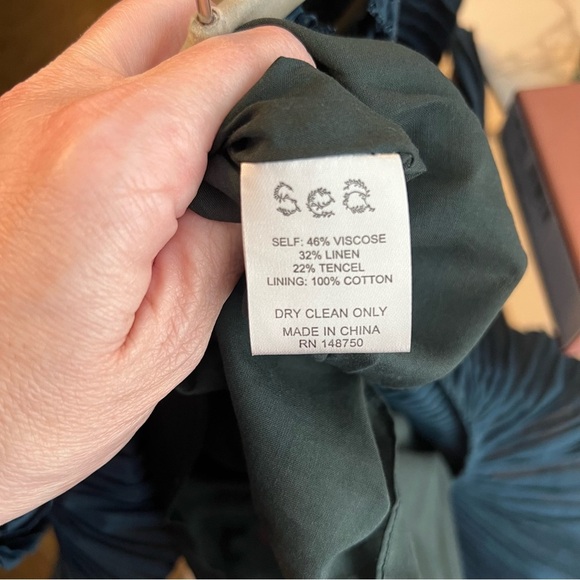 Sea New York Green Puff Sleeve Tiered Pleated Dress size 3-5yrs - Picture 6 of 6